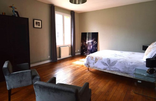 Creully Casa | Maison au Cœur du Bourg de Creully - 8km de la mer