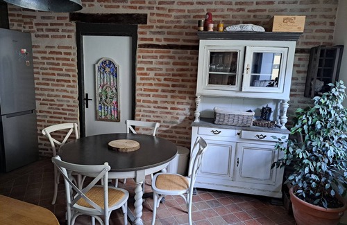 Segre Casa | Maison au Calme Dans le Centre Ville au Bords de L'eau, Barque Disponible