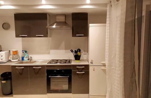 Querrien Casa | Maison au Calme à Proximité des Plages