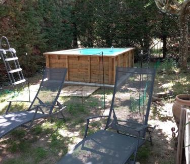 Chamaret Apartamento | Maison au calme du village de Chamaret