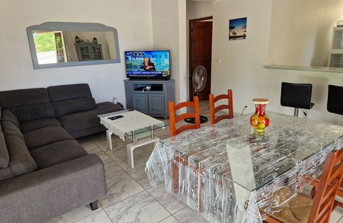 Le Gosier Casa | Maison au Calme et Privée,située Dans la Commune du Gosier et à 10mn de la Plage