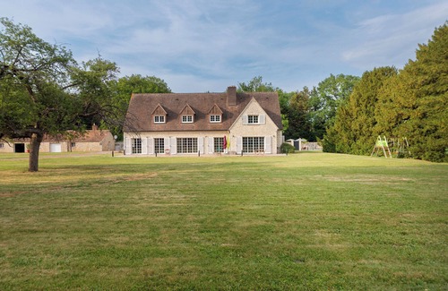 Auvernaux Casa | Maison AU Coeur D'un Domaine