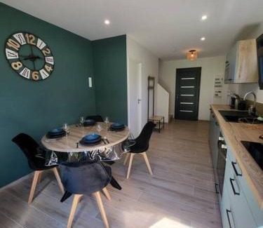 Le Bourg-d'Oisans Apartamento | Maison au coeur des montagnes de l'Oisans