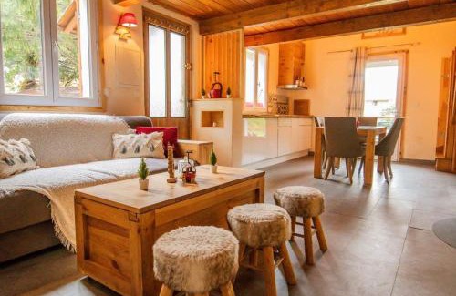 Saint-Etienne-de-Tinee Chalet De Esquí | Maison au cœur du village de saint Étienne de tinée