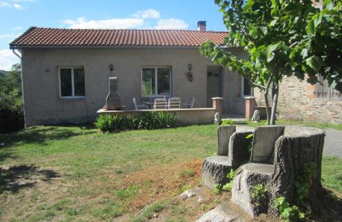 Verreries-de-Moussans Casa | Maison Au Milieu De La Foret