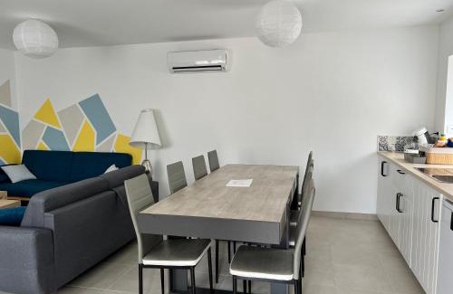 Villefranche-sur-Cher Casa | Maison Au Numéro 21, petit-déjeuner offert