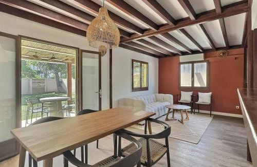 Etang Sale Les Bains Casa | Maison au charme créole - Accès privé à la plage