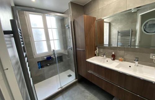 Quartier de Javel Cama Y Desayuno | Maison Auguste