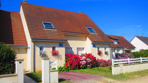 Saint-Jean-de-la-Riviere Casa | Maison avec jardin à 80 m de la plage de Barneville-Carteret