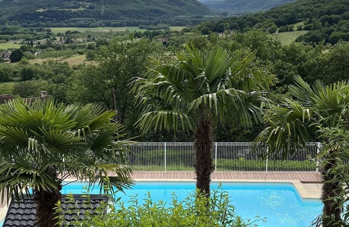 Cazoules Casa | Maison Avec Piscine et vue sur la Vallée de la Dordogne