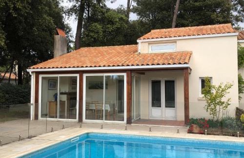 Saint-Trojan-les-Bains Casa | Maison avec piscine pres de l'ocean