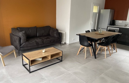 Aiguerelles Casa | Maison Avec Extérieur