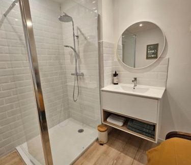 Epinal Apartamento | Maison avec garage et terrasse quartier historique