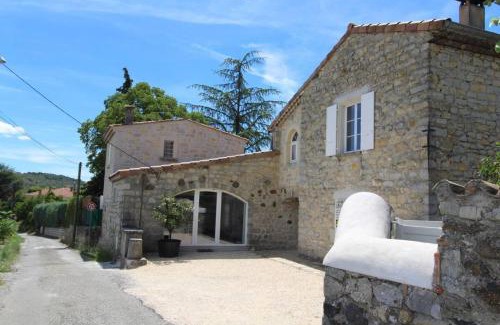 Villeneuve-de-Berg Casa | Maison avec jardin à Villeneuve-de-Berg, piscine partagée