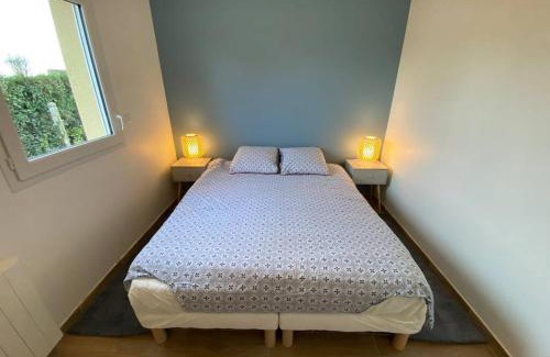 Lion-sur-Mer Casa | Maison avec jardin - 200m de la mer dans la vieille ville