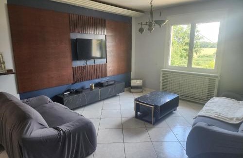 Lesneven Casa | Maison avec Jardin et Jacuzzi