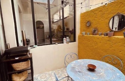 Le Camas Casa | Maison Avec Patio au Camas