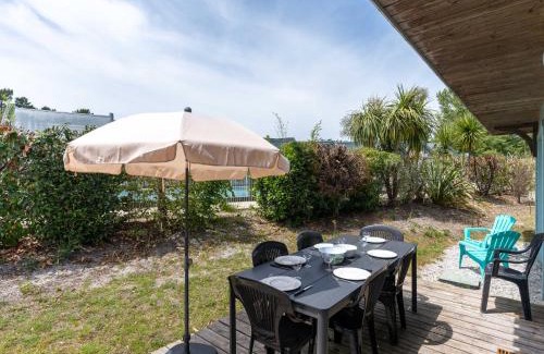 Parentis-en-Born Casa | Maison avec Piscine à Parentis-en-Born, près du Lac – 3 Chambres, Terrasse et WiFi Inclus - FR-1-319-572