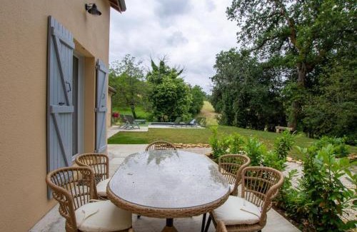 Sainte-Nathalene Casa | Maison avec piscine privée, Wifi et climatisation en Dordogne - FR-1-616-384