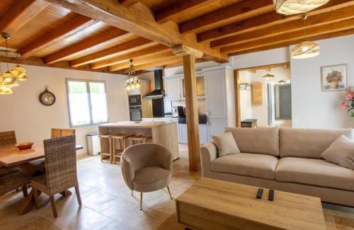 Sainte-Nathalene Casa | Maison avec piscine privée, Wifi et climatisation en Dordogne - FR-1-616-384
