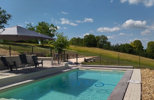Bertric-Buree Casa | Maison Avec Piscine au Coeur du Périgord