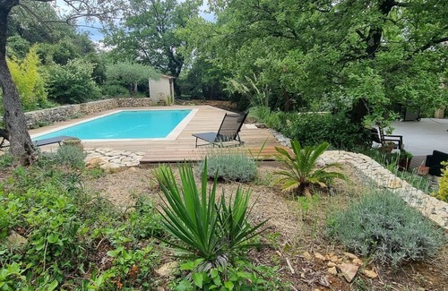 Euzet-les-Bains Casa | Maison Avec Piscine au Cœur de la Garrigue