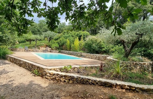 Euzet-les-Bains Casa | Maison Avec Piscine au Cœur de la Garrigue
