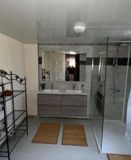 Illartein Chalet De Esquí | Maison avec piscine au milieu des bois