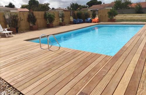 Avrille Casa | Maison avec piscine privée, proche plage