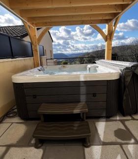 Cazoules Casa | Maison avec spa privatif et vue sur la vallée