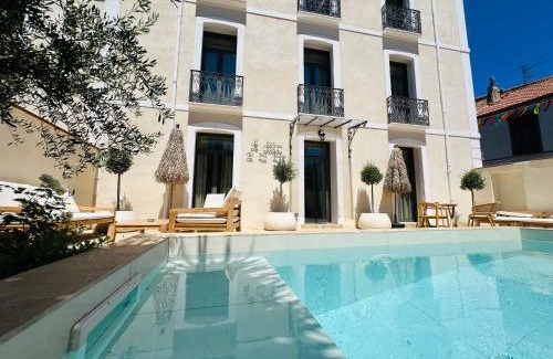 Le Chateau Casa | Maison Balas