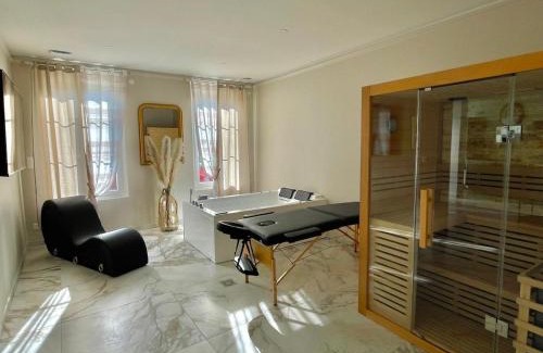 Chalons-en-Champagne Casa | Maison Bien-être Balnéo et Sauna Cosy et Chaleureux