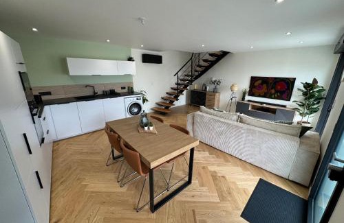 Pledran Casa | Maison bretonne en pierre rénovée