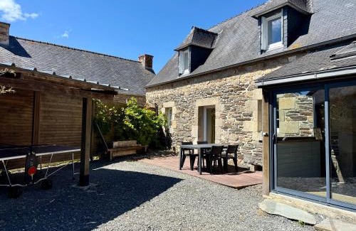 Ploubezre Casa | maison bretonne,gîte de keranglaz