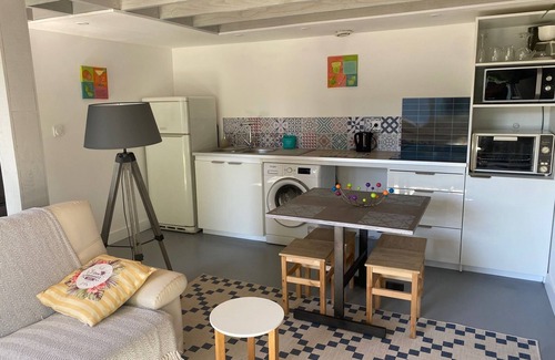 Saint-Morillon Casa | Maison Cabane - Gite D'ici et D'ailleurs 2-