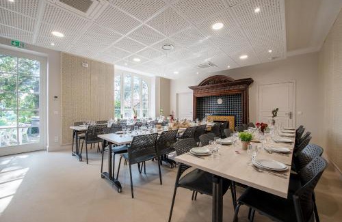 Carmaux Casa | -Maison Calmels-PMR-7 Chambres et 7 SDB - proche Albi