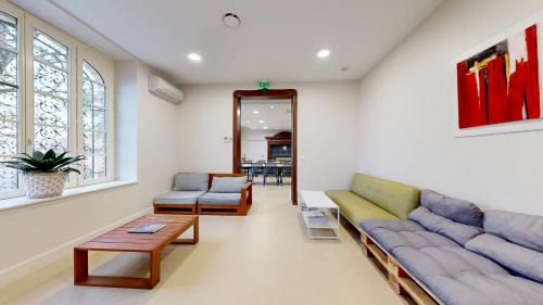 Carmaux Casa | -Maison Calmels-PMR-7 Chambres et 7 SDB - proche Albi