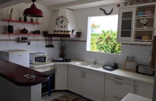 Grand-Bourg Casa | Maison Canne à Sucre