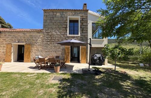 Sartene Casa | Maison cantonnière