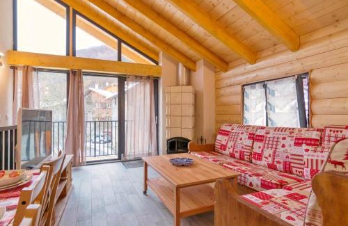 La Perriere Casa | Maison chaleureuse à Courchevel avec vue sur montagnes