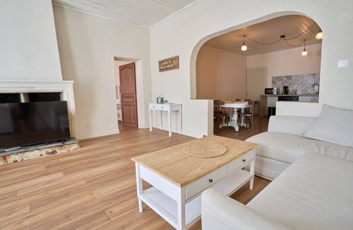 Naujac-Sur-Mer Casa | Maison Champêtre au Bord du lac & Proche Océan