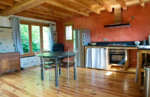 Gembrie Casa | Maison charmante à Gembrie + Piscine partagée & vue montagne