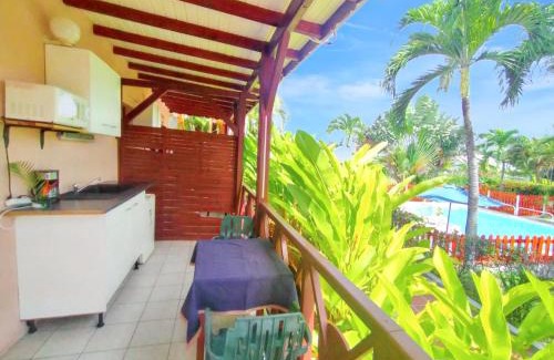Sainte-Rose Casa | Maison charmante à Plessis Nogent avec piscine partagée