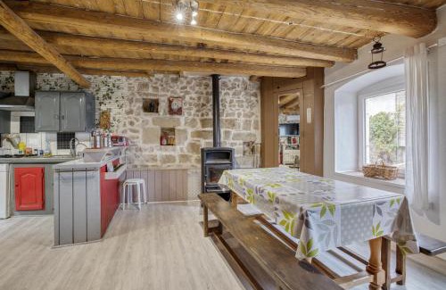 Valprivas Casa | Maison charmante à Valprivas avec jardin privé.