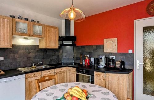 Plancher-Bas Casa | Maison charmante avec jardin, terrasse et parking près du Ballon d'Alsace - FR-1-583-297