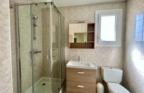 Argeles-sur-Mer Villa | Maison climatisée 5 pièces avec jardin privé et parking, proche gare et centre à Argelès-sur-Mer - FR-1-388-217