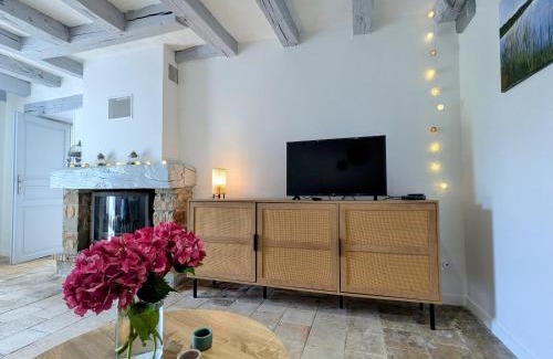 Mezieres-en-Brenne Casa | Maison confortable avec jardin clos, wifi et parking, idéale pour se ressourcer en pleine nature - FR-1-591-612