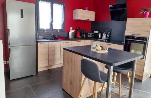 Coltines Casa | Maison confortable à Coltines 80 m² avec jardin spacieux