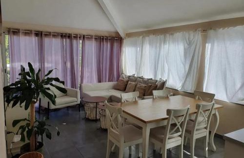 Martigues Casa | Maison confortable avec piscine à Martigues 93 m²