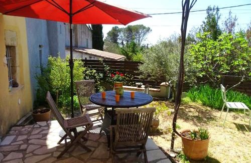 Cardet Casa | Maison cosy à Cardet avec piscine